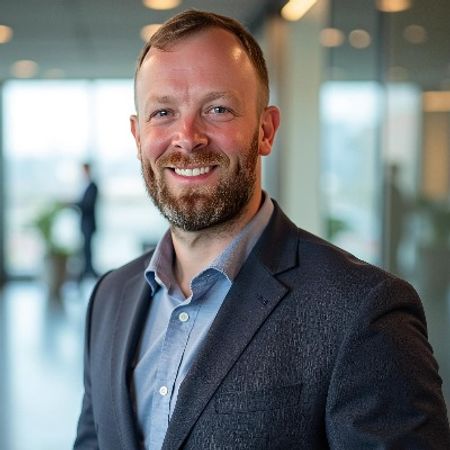 Profile photo of a State Farm Agent named: DJ Coomer