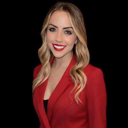 Profile photo of a State Farm Agent named: Stefanie Bustillo