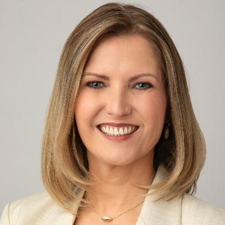 Profile photo of a State Farm Agent named: Vivian Mora