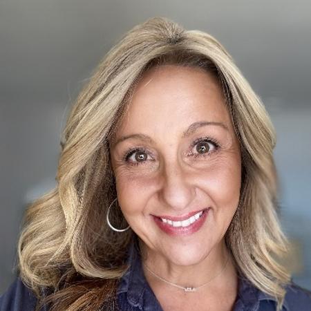 Profile photo of a State Farm Agent named: Sharon Pound