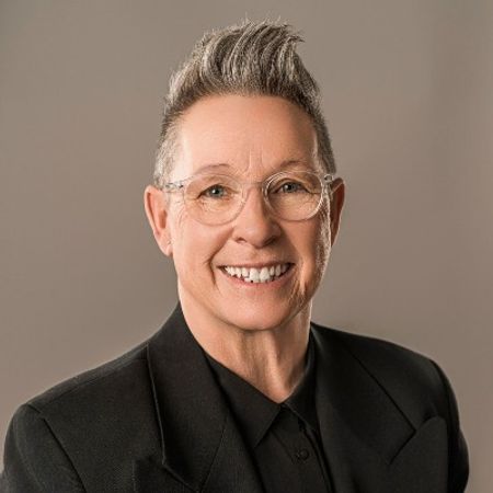 Profile photo of a State Farm Agent named: Rael Hodgson