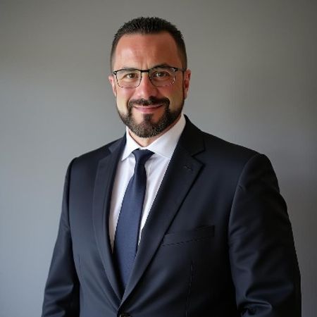 Profile photo of a State Farm Agent named: Mike Hess