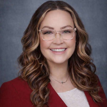 Profile photo of a State Farm Agent named: Sheena Griffy