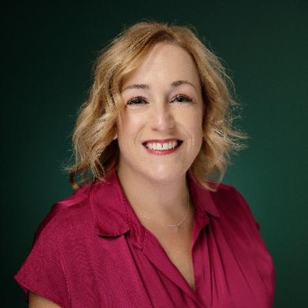 Profile photo of a State Farm Agent named: Karen Ayers