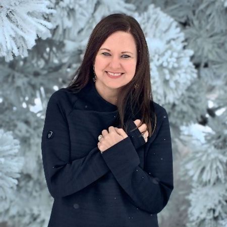 Profile photo of a State Farm Agent named: Crystal Stepper