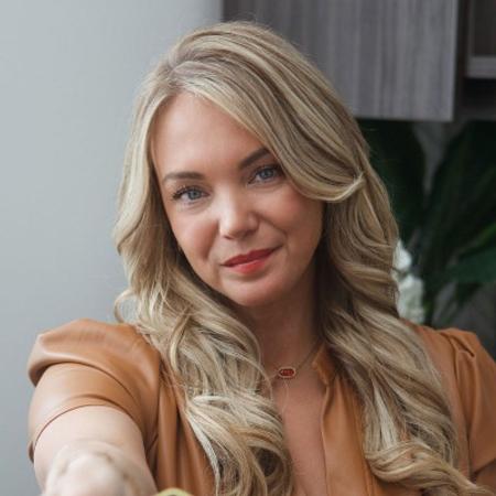 Profile photo of a State Farm Agent named: Brook Weishaar