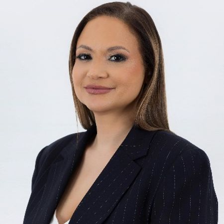 Profile photo of a State Farm Agent named: Rocio Roca