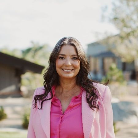 Profile photo of a State Farm Agent named: Lydia Romero