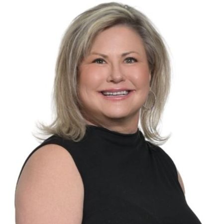 Profile photo of a State Farm Agent named: Angela Parker