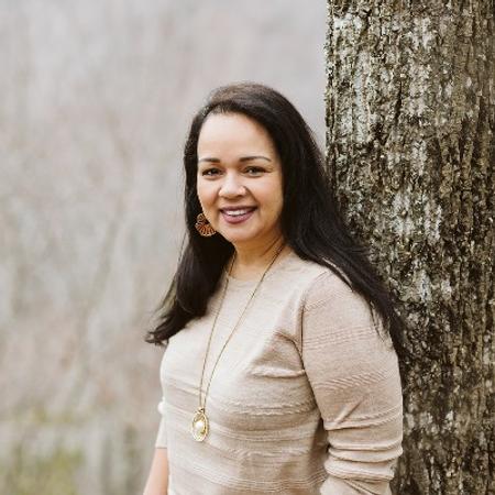 Profile photo of a State Farm Agent named: Bienchis Esteva