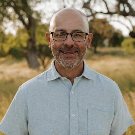 Profile photo of a State Farm Agent named: Henry Elisarraraz