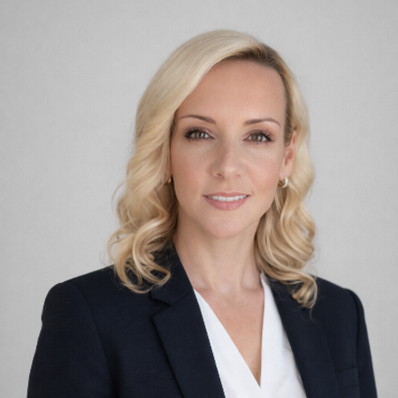 Profile photo of a State Farm Agent named: Kelly Ross