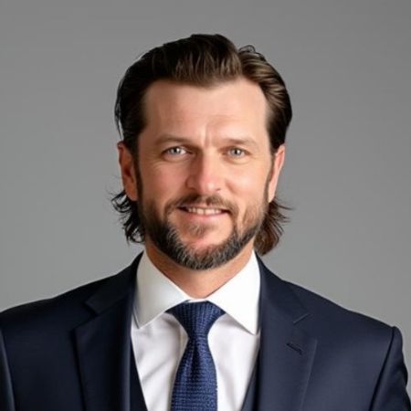 Profile photo of a State Farm Agent named: Hal Lusk