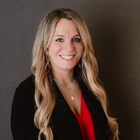 Profile photo of a State Farm Agent named: Nicole Miller