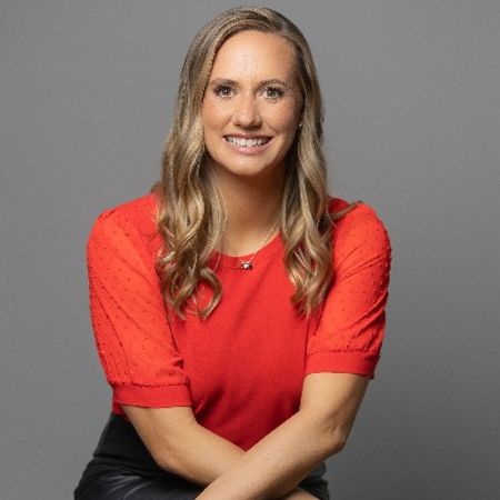 Profile photo of a State Farm Agent named: Eva Gee Scott