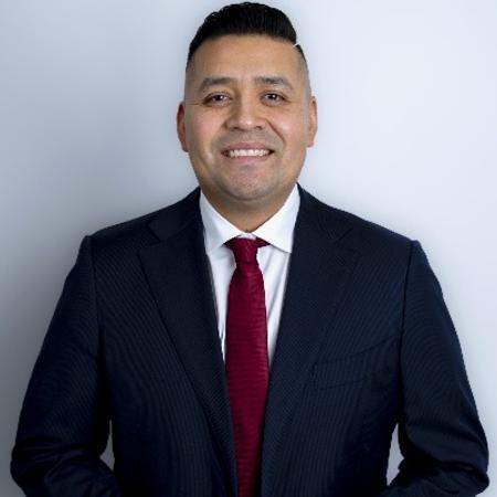 Profile photo of a State Farm Agent named: Juan Ventura