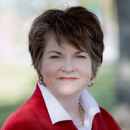 Profile photo of a State Farm Agent named: Terri Landry