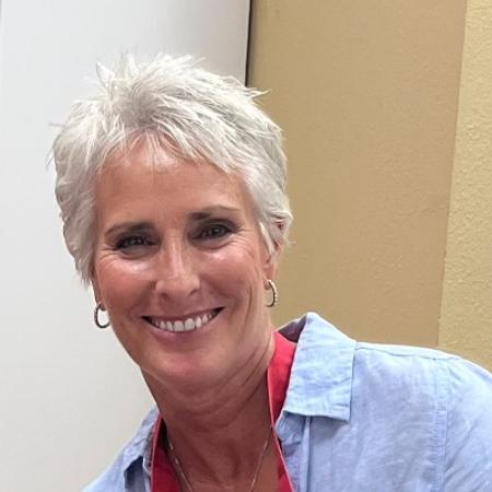 Profile photo of a State Farm Agent named: Cindy Bernzott