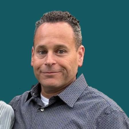 Profile photo of a State Farm Agent named: Rob Perelmuter