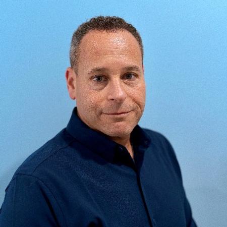 Profile photo of a State Farm Agent named: Rob Perelmuter