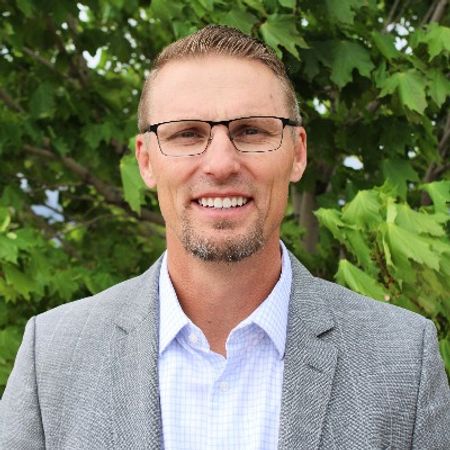 Profile photo of a State Farm Agent named: Patrick Hall