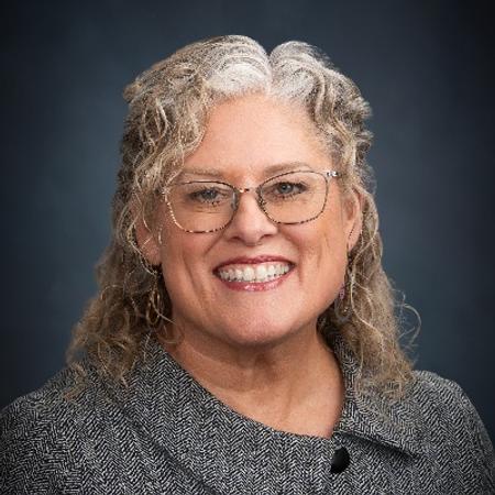 Profile photo of a State Farm Agent named: Heather Vina