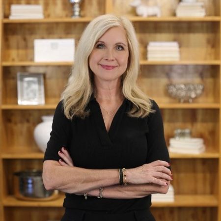 Profile photo of a State Farm Agent named: Kimberly Prusakowski