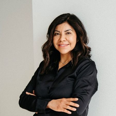 Profile photo of a State Farm Agent named: Marisa Luna