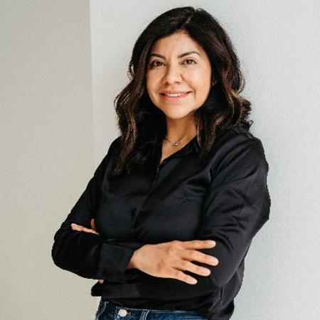 Profile photo of a State Farm Agent named: Marisa Luna