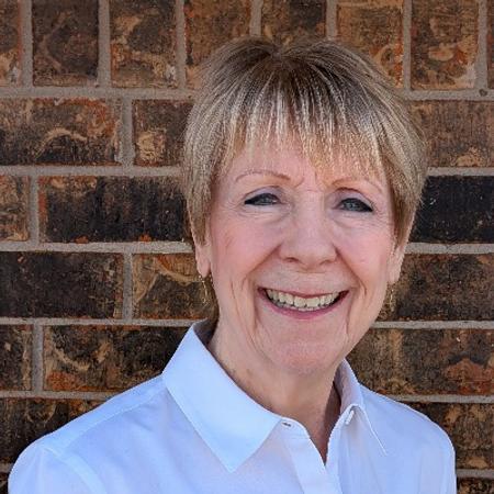 Profile photo of a State Farm Agent named: Janis Yearout