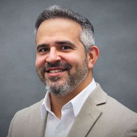 Profile photo of a State Farm Agent named: Daniel Barros