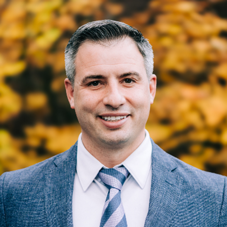 Profile photo of a State Farm Agent named: Ryan Walker