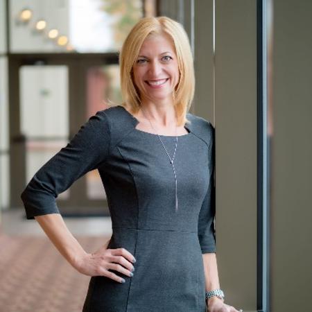 Profile photo of a State Farm Agent named: Lori Smul