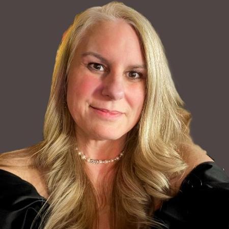 Profile photo of a State Farm Agent named: Jennifer Warren