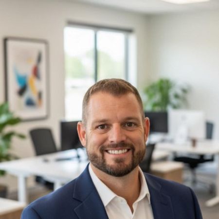 Profile photo of a State Farm Agent named: Bryan Clark