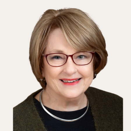 Profile photo of a State Farm Agent named: Elaine Fry