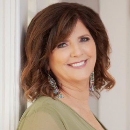Profile photo of a State Farm Agent named: Jeannie Glover