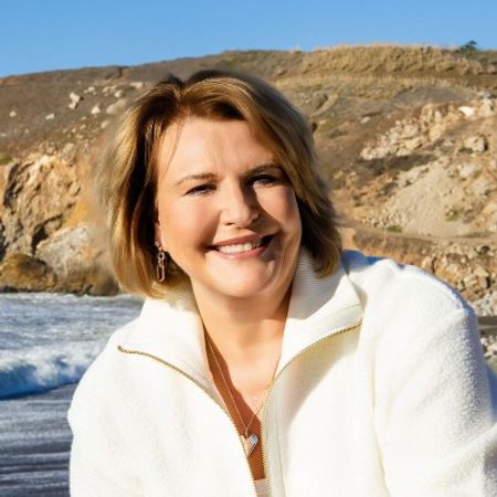 Profile photo of a State Farm Agent named: Diana Delija-Munoz