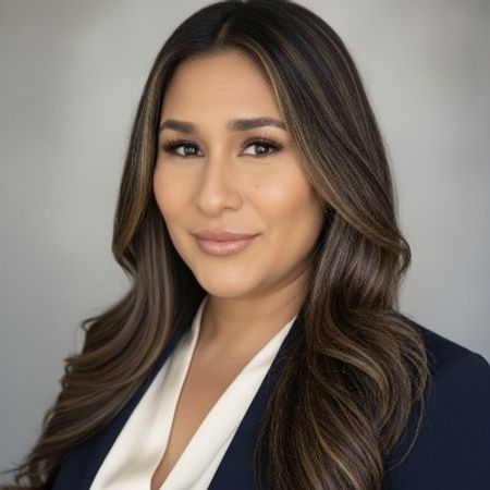 Profile photo of a State Farm Agent named: Kimberly Salas