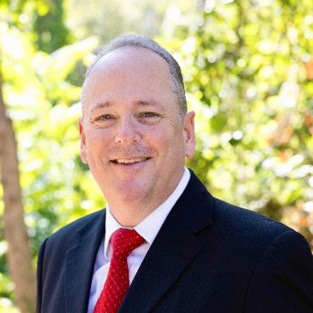 Profile photo of a State Farm Agent named: Phil Mills
