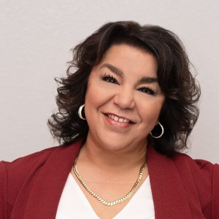 Profile photo of a State Farm Agent named: Liza Faress