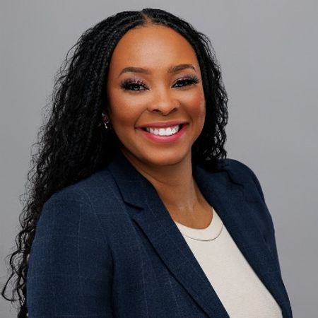 Profile photo of a State Farm Agent named: Mfon Ogbebor