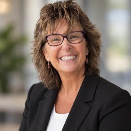 Profile photo of a State Farm Agent named: Anne Coppola
