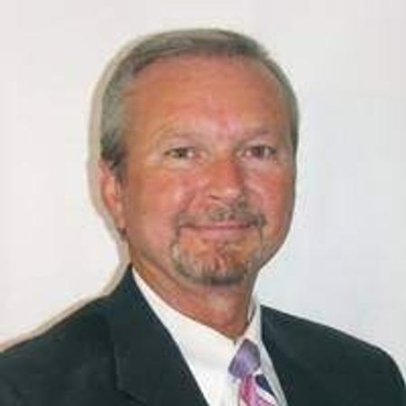 Profile photo of a State Farm Agent named: Walt Gordon