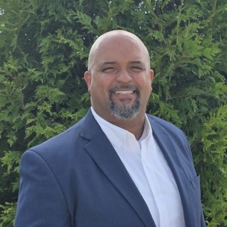 Profile photo of a State Farm Agent named: JD Collins