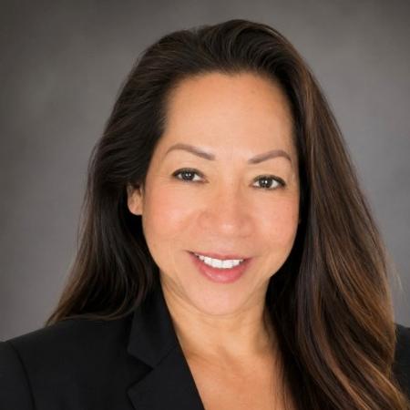 Profile photo of a State Farm Agent named: Vananh Tran