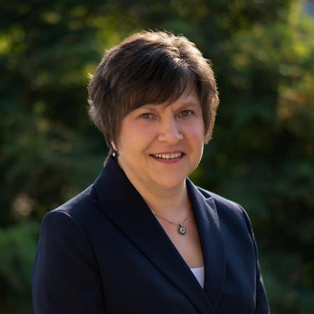 Profile photo of a State Farm Agent named: Charlene Bozovich