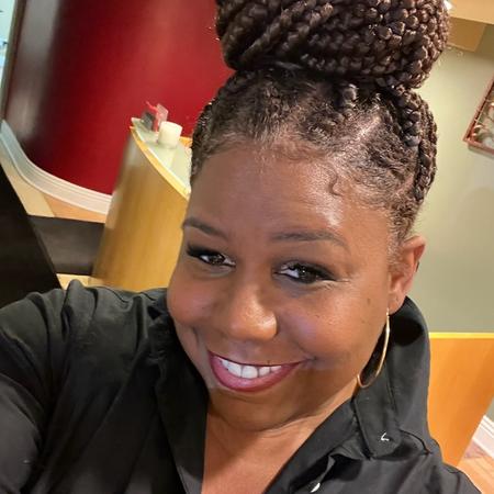 Profile photo of a State Farm Agent named: Terza West-Dantzler
