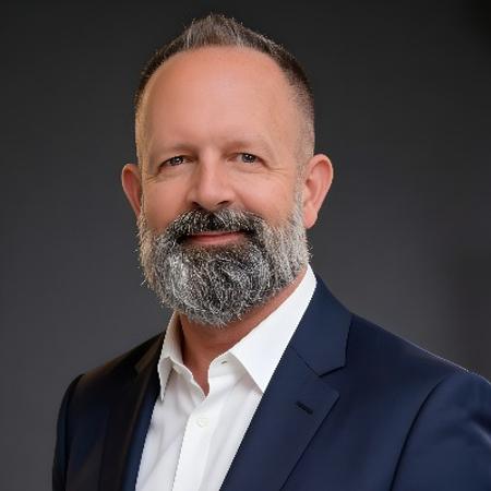 Profile photo of a State Farm Agent named: Sully Blair