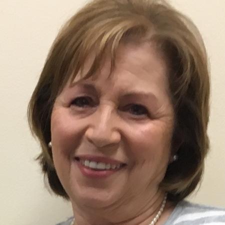Profile photo of a State Farm Agent named: Debbie Drury